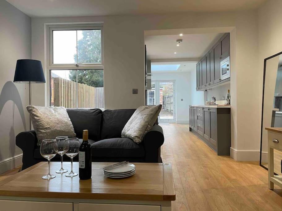 May Cottage In Stratford Upon Avon Εξωτερικό φωτογραφία